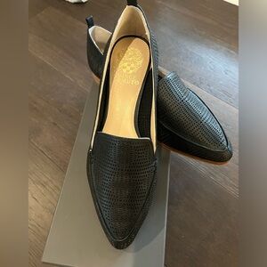 Vince Camuto | Black Loafer